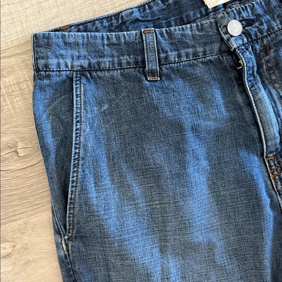 Nili Lotan Women's ‘Paris’ Blue Jeans - Picture 4 of 4